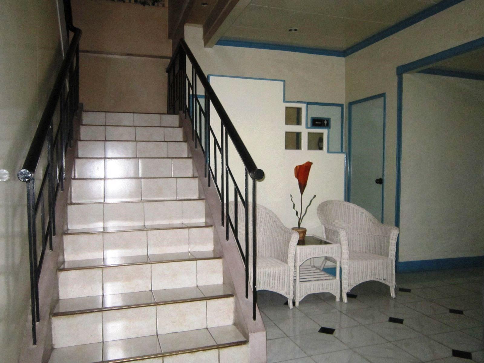 Coastal Inn Dumaguete City Esterno foto