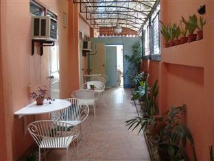 Coastal Inn Dumaguete City Esterno foto